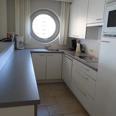 Lotus Iv 0104 With Sea View Apartament